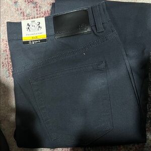 English Laundry Men's Dark Gray Straight Jeans